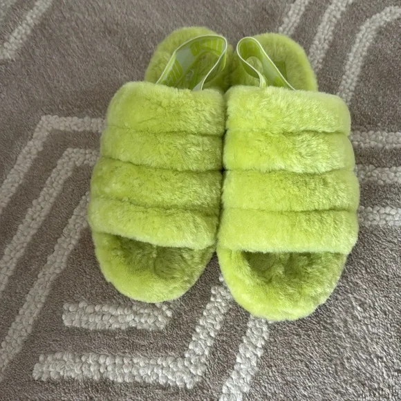 Women’s slippers - Picture 4 of 4